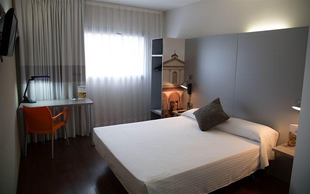 B&B Hotel Barcelona Granollers Les Franqueses del Valles Экстерьер фото